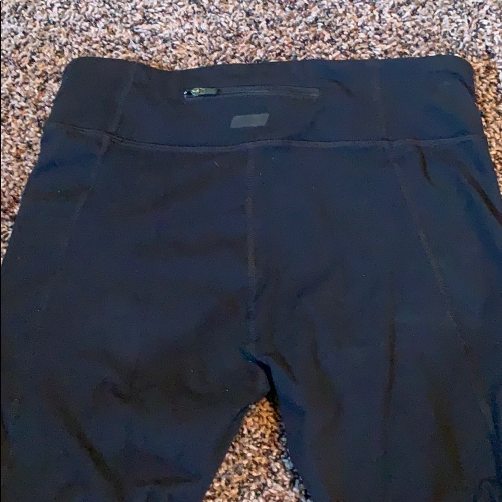black leggings - Picture 3 of 3
